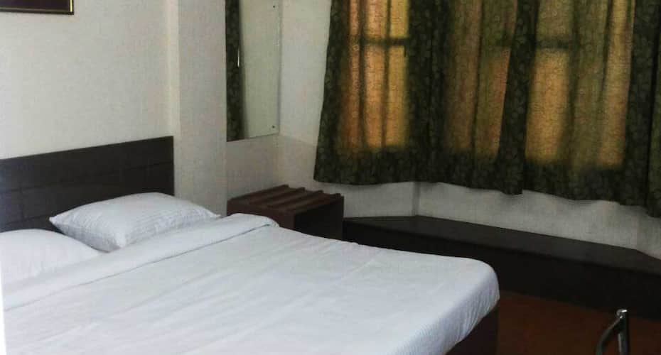 Hotel Esquire, Aizawl 5